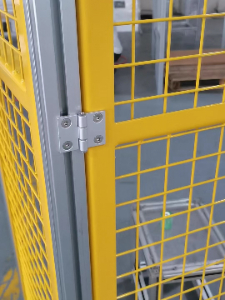 工业桃子视频官网更新在线观看围栏、机罩安装合页注意事项！