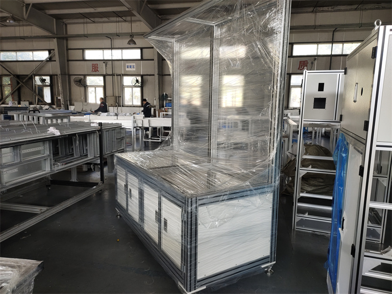 加工组装桃子视频官网更新在线观看实验室工作台