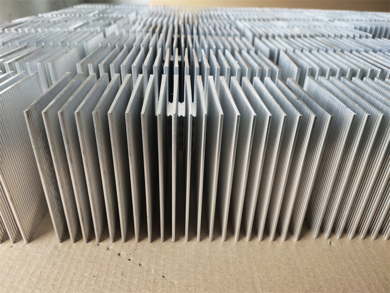 专业定制挤压6063工业桃子视频官网更新在线观看电子散热器