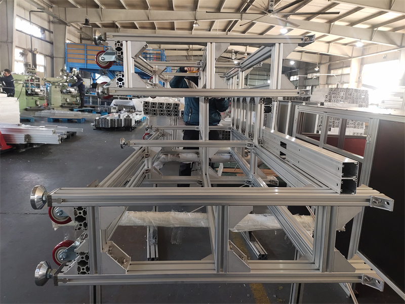 设备桃子视频官网更新在线观看机架