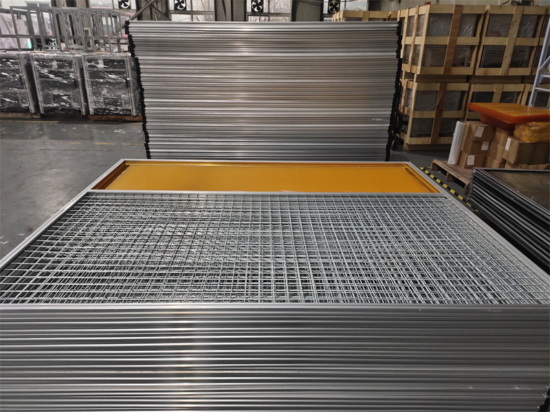 桃子视频官网更新在线观看机器人防护栏